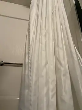 JoWheelsss online show from March 5, 2026, 11:45 pm