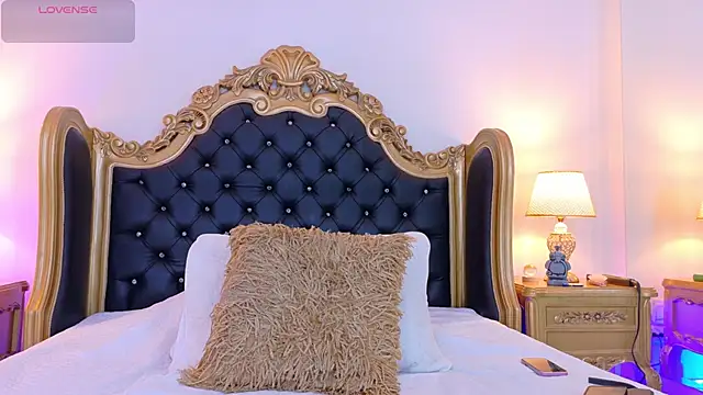 AdelinaVans online show from February 20, 2026, 11:22 am