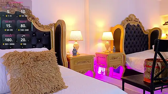 Snapshot of AdelinaVans chatting on March 27, 2026, 11:43 am AdelinaVans online show from March 27, 2026, 11:43 am