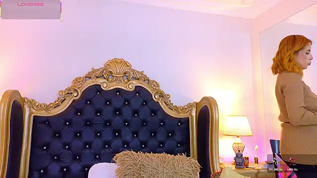 Snapshot of AdelinaVans chatting on April 16, 2026, 11:55 am AdelinaVans online show from April 16, 2026, 11:55 am