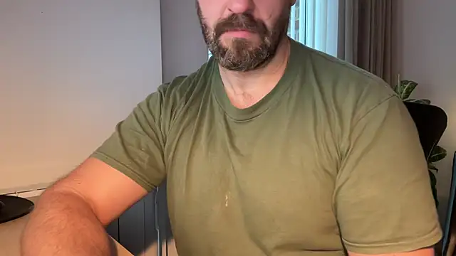 Mr Beef online show from December 13, 2024, 3:32 pm