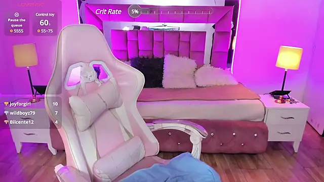 Aliciia cute1 online show from January 5, 2025, 1:13 am