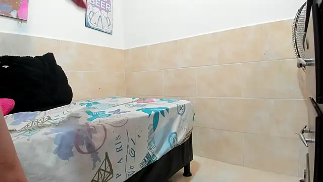 Brenda Smith69 online show from February 5, 2025, 10:12 pm