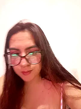 Snapshot of Celestte22 chatting on November 25, 2025, 2:22 am Celestte22 online show from November 25, 2025, 2:22 am