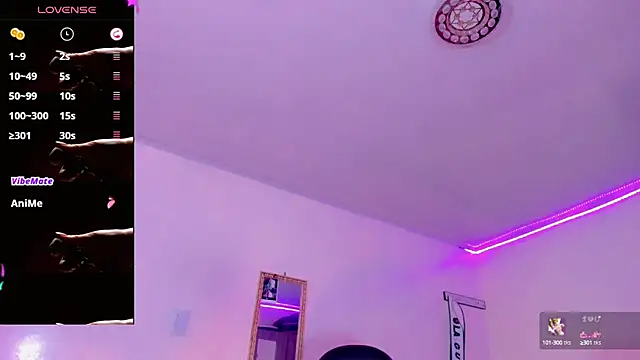 naomy  xx online show from February 13, 2025, 10:02 am