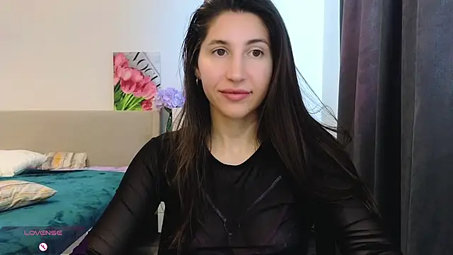marrycolins online show from July 5, 2026, 3:02 am
