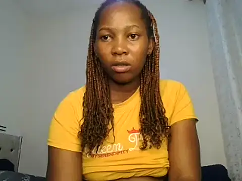 Petitiebooty online show from February 8, 2025, 1:11 pm