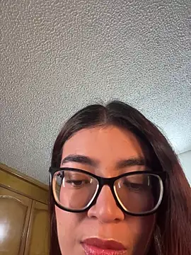 kathii95 online show from January 12, 2026, 1:00 am