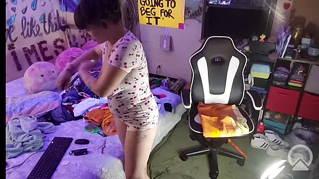 Cloud Master9 online show from October 5, 2025, 7:17 am