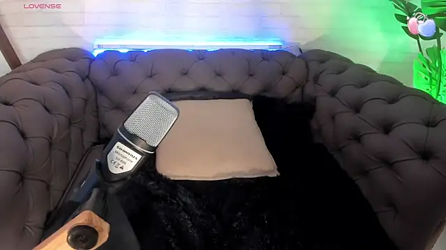 jessymorgan  online show from February 27, 2025, 3:58 am