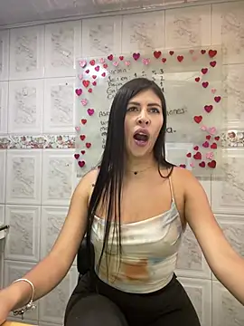 Alanna atm  online show from January 25, 2025, 7:49 pm