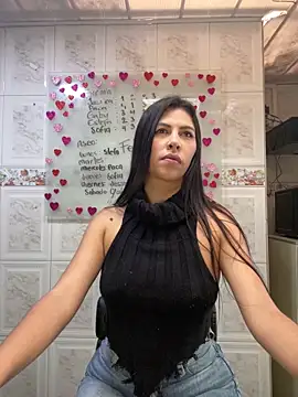 Alanna atm  online show from January 27, 2025, 7:13 pm