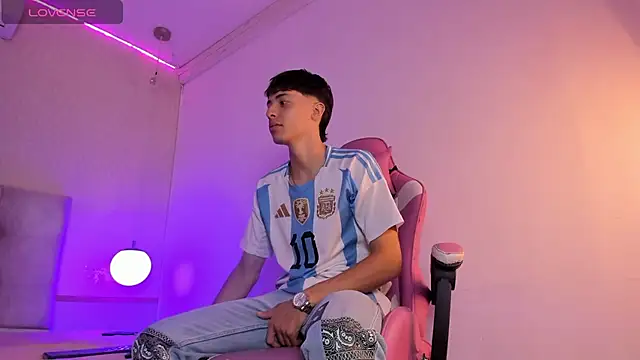 AlessandroDybala online show from January 28, 2025, 12:11 pm