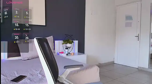 Leyli Doll online show from February 21, 2025, 9:22 pm