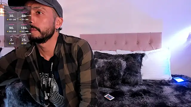 Tom cooper  online show from September 13, 2025, 12:27 pm