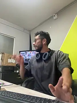 Tom cooper  online show from March 7, 2026, 6:21 am