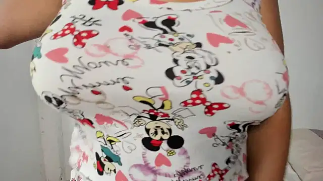 Snapshot of zandra_kiman chatting on December 13, 2024, 12:50 pm zandra kiman online show from December 13, 2024, 12:50 pm