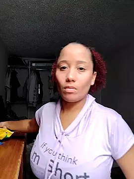 Snapshot of zandra_kiman chatting on October 11, 2025, 7:12 pm zandra kiman online show from October 11, 2025, 7:12 pm