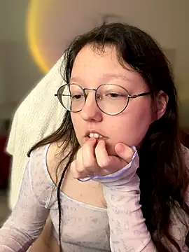 Snapshot of emigooflordXD chatting on September 13, 2025, 1:11 pm emigooflordXD online show from September 13, 2025, 1:11 pm
