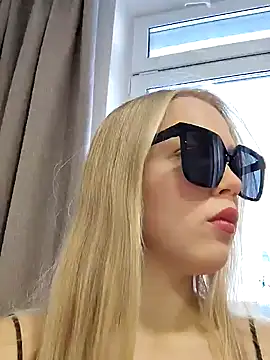 Little Forest ELF online show from December 20, 2024, 10:49 am