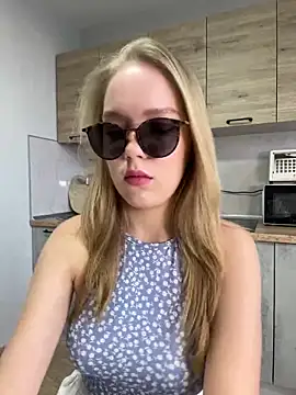 Little Forest ELF online show from March 16, 2025, 6:20 am