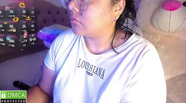 KittyHot20 online show from March 4, 2025, 1:01 am