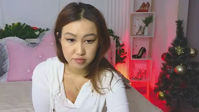 Snapshot of Diana_Moon_ chatting on December 22, 2024, 8:25 pm Diana Moon online show from December 22, 2024, 8:25 pm