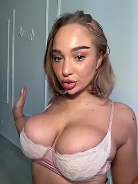 CardiSweetBaby online show from September 9, 2025, 1:10 pm