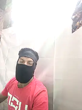 model yesx online show from February 26, 2026, 8:13 am