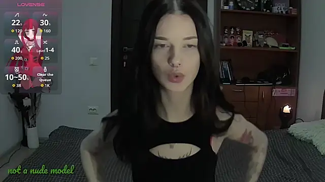 Miya Dream UKR online show from November 17, 2025, 1:50 pm