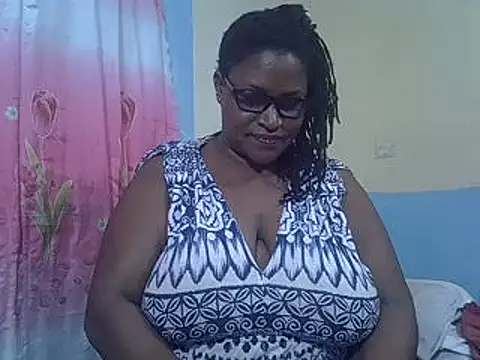 sexy bigboobss online show from March 18, 2025, 7:31 pm