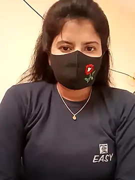 Snapshot of Cute_Nipa chatting on January 6, 2025, 3:20 am Cute Nipa online show from January 6, 2025, 3:20 am