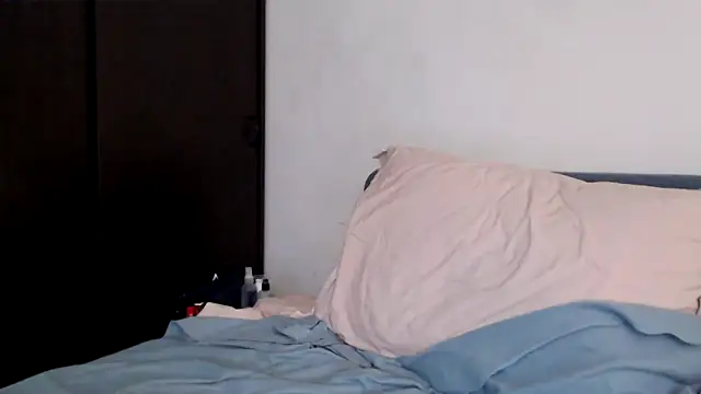 Scarlettford online show from October 24, 2025, 4:25 pm