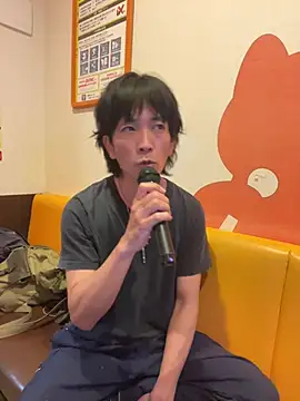 Snapshot of Katakuriko-Denpun chatting on April 21, 2026, 10:21 am Katakuriko-Denpun online show from April 21, 2026, 10:21 am