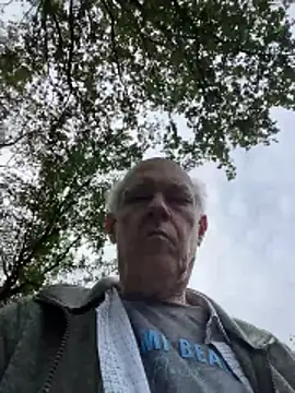 Snapshot of martxxxxx chatting on June 4, 2026, 7:03 am martxxxxx online show from June 4, 2026, 7:03 am
