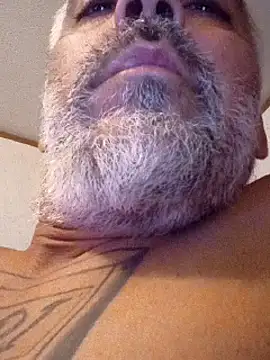 Xoc8  online show from December 17, 2024, 9:28 am