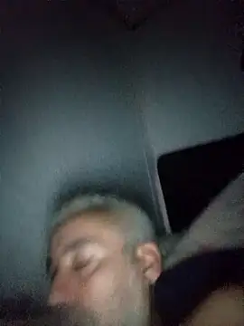 Xoc8  online show from December 17, 2024, 10:11 pm