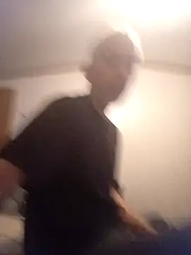 Xoc8  online show from February 4, 2025, 3:00 am