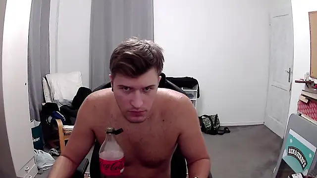 PKrisztian online show from September 15, 2025, 9:26 pm