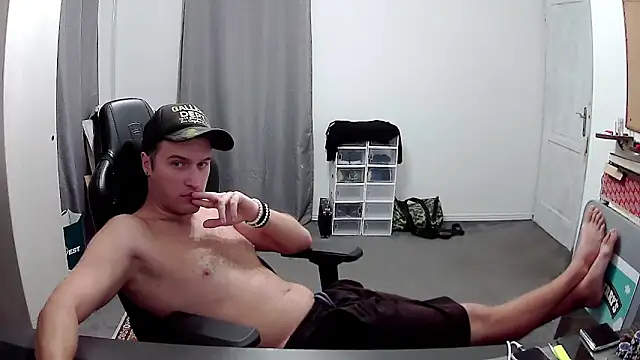 PKrisztian online show from September 17, 2025, 5:25 pm