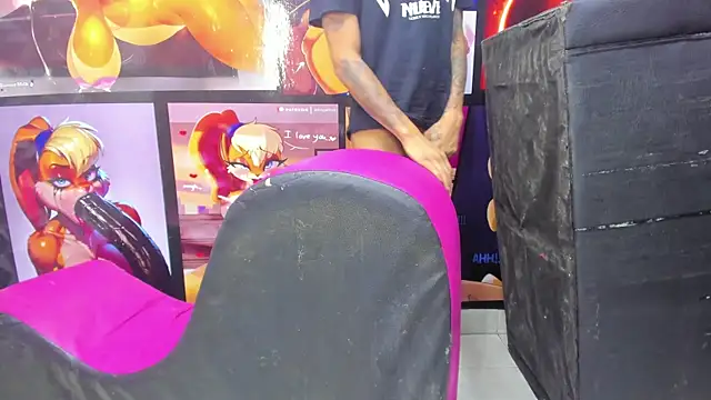 Grouphot naugthy online show from February 1, 2025, 3:39 pm