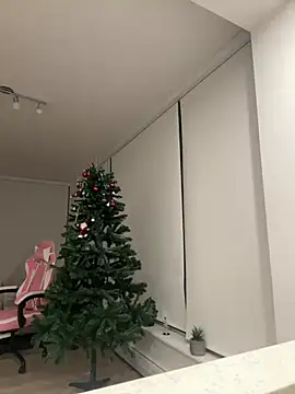 jAsMinE678 online show from December 14, 2024, 2:01 am