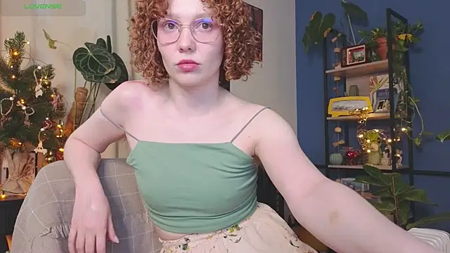 Snapshot of _lightmyfire chatting on December 23, 2024, 8:44 am  lightmyfire online show from December 23, 2024, 8:44 am