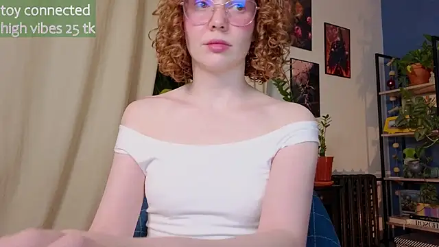 Snapshot of _lightmyfire chatting on February 15, 2025, 7:39 pm  lightmyfire online show from February 15, 2025, 7:39 pm