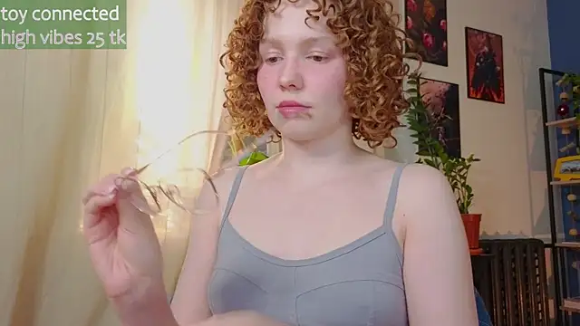 Snapshot of _lightmyfire chatting on February 27, 2025, 5:45 am  lightmyfire online show from February 27, 2025, 5:45 am