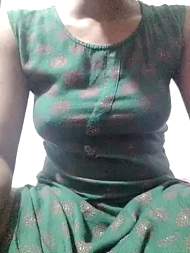 Snapshot of rituporna2004 chatting on January 22, 2025, 3:52 am rituporna2004 online show from January 22, 2025, 3:52 am