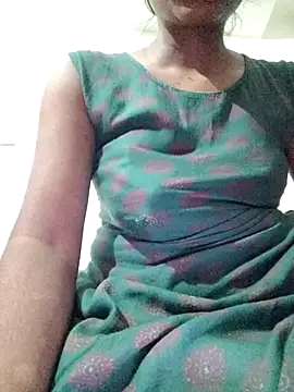 Snapshot of rituporna2004 chatting on January 16, 2026, 4:38 am rituporna2004 online show from January 16, 2026, 4:38 am