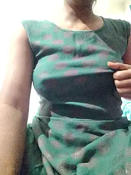 Snapshot of rituporna2004 chatting on January 17, 2026, 3:00 am rituporna2004 online show from January 17, 2026, 3:00 am