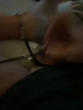 Snapshot of femgui69 chatting on January 10, 2025, 11:00 am femgui69 online show from January 10, 2025, 11:00 am