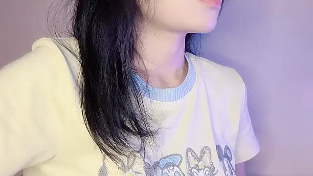 Snapshot of Baenee chatting on July 9, 2026, 6:12 pm Baenee online show from July 9, 2026, 6:12 pm